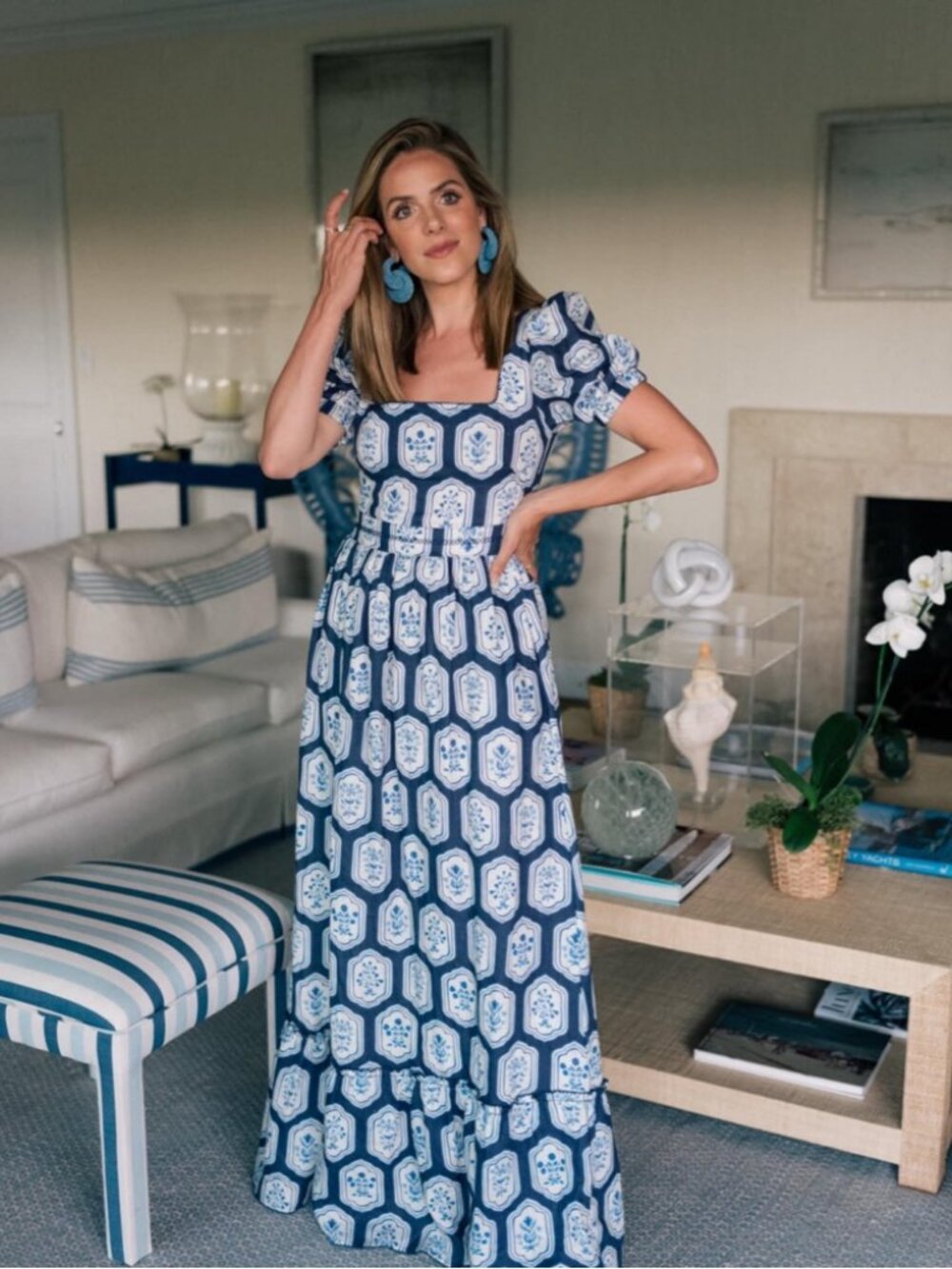 Agua by Agua Bendita Pomelo Floral Linen Dress — Medium